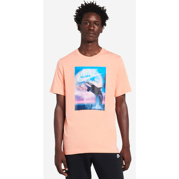 NEW Nike Sportswear Orca Futura T‑Shirt Crimson Men’s 2XL DN5196‑693 - Picture 1 of 5